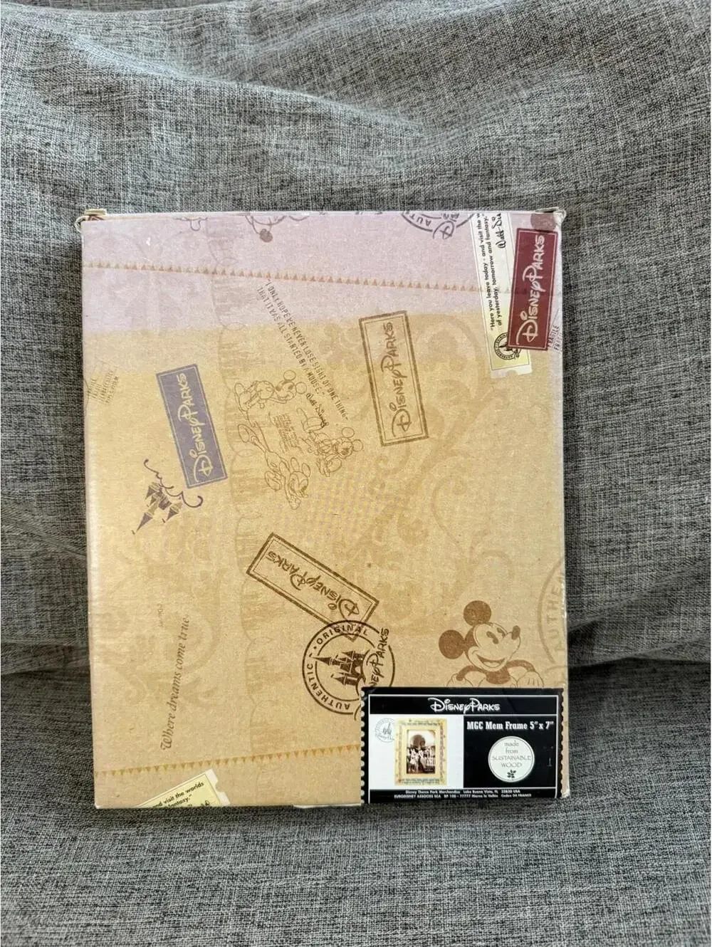 Disney Parks Wooden Photo Frame A Magical Memory of a Magical Day 5x7 New In Box